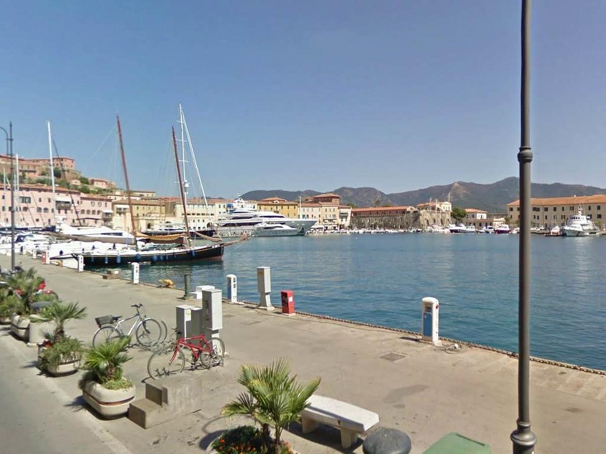 Albergo Ape Elbana Portoferraio Exterior photo
